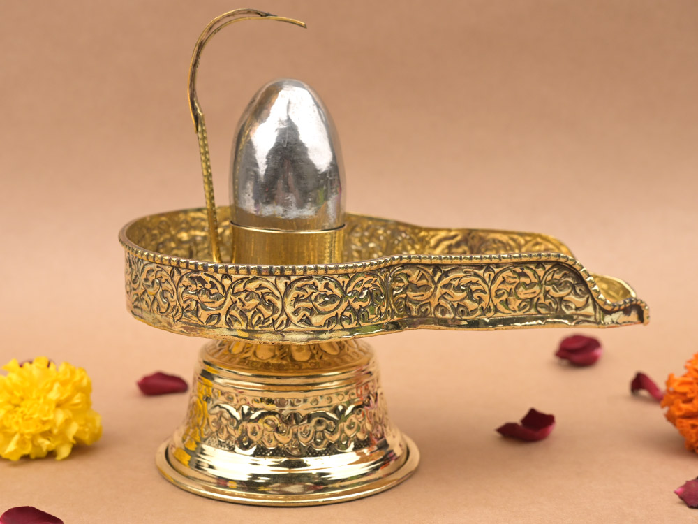 Parad Lingam in Designer Brass Yoni Base Jaldhari