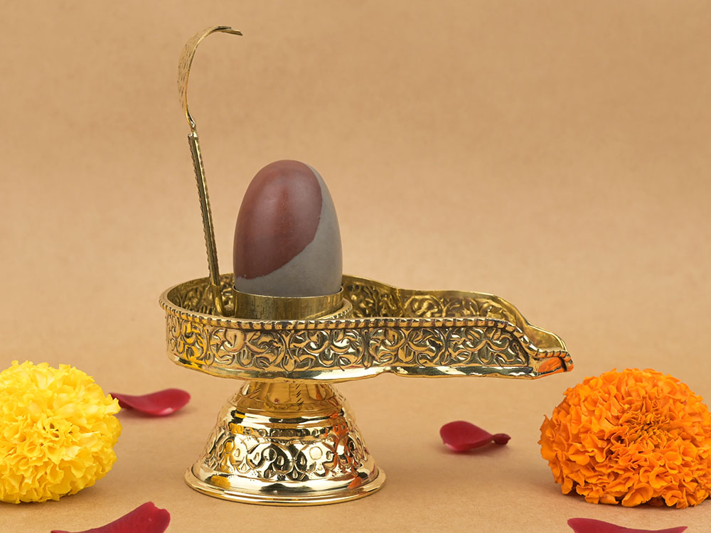 Narmada Shivling in Brass Yoni Base Jaldhari