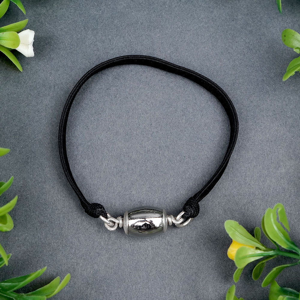 Barrel Parad Gutika Bracelet in Silver Caps & Elastic