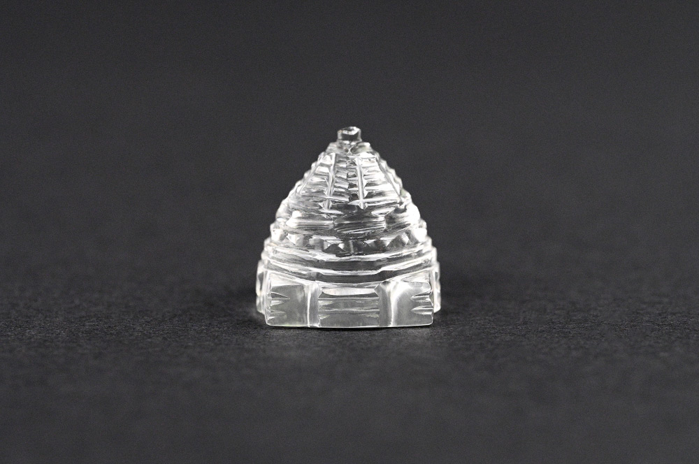 Sphatik Shree Yantra - 16.86 gms