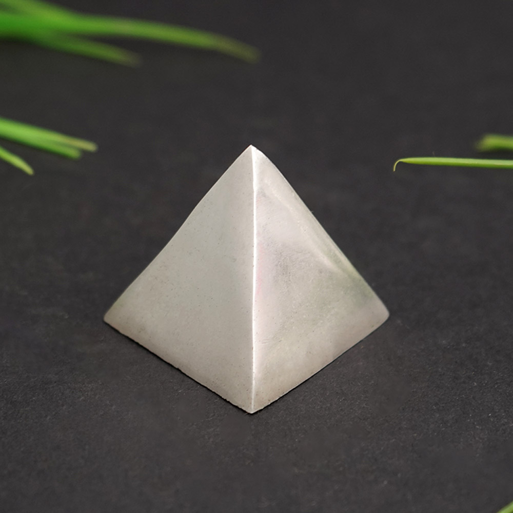 Parad Pyramid - 129 gms