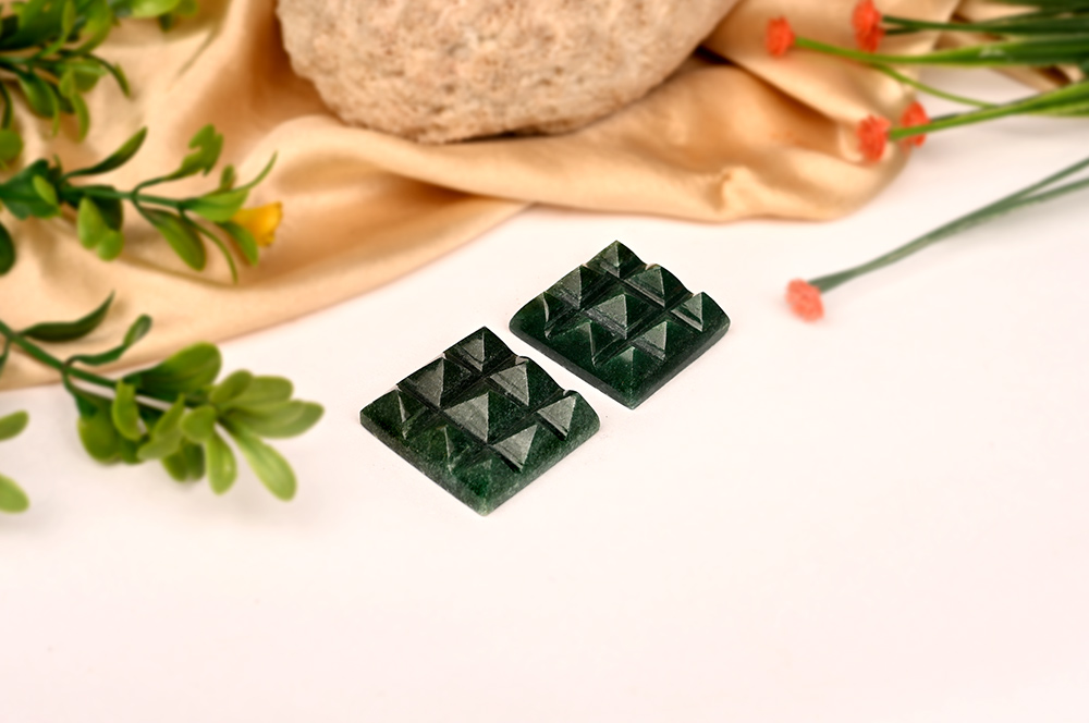 Green Jade 9 Pyramid Grid Set of 2