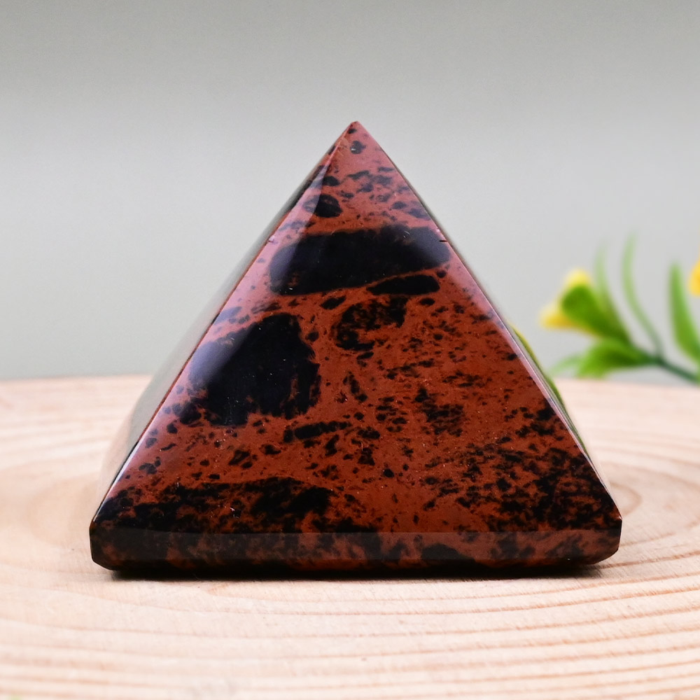 Natural Mahagony Pyramid - 116 gms