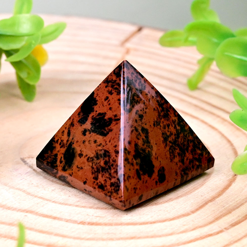 Natural Mahagony Pyramid - 85 gms
