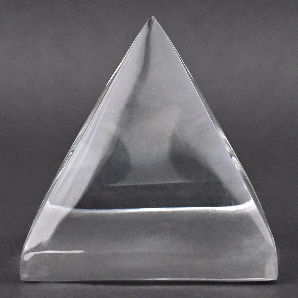 Sphatik Pyramid - 125 gms