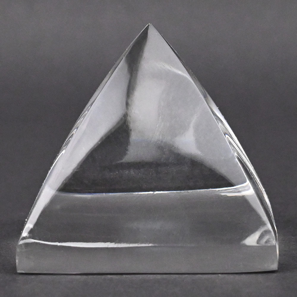 Sphatik Pyramid - 119 gms