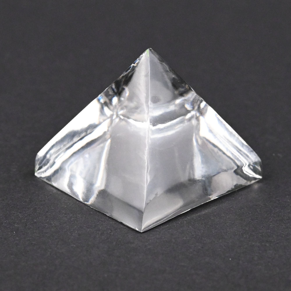 Sphatik Pyramid - 76 gms