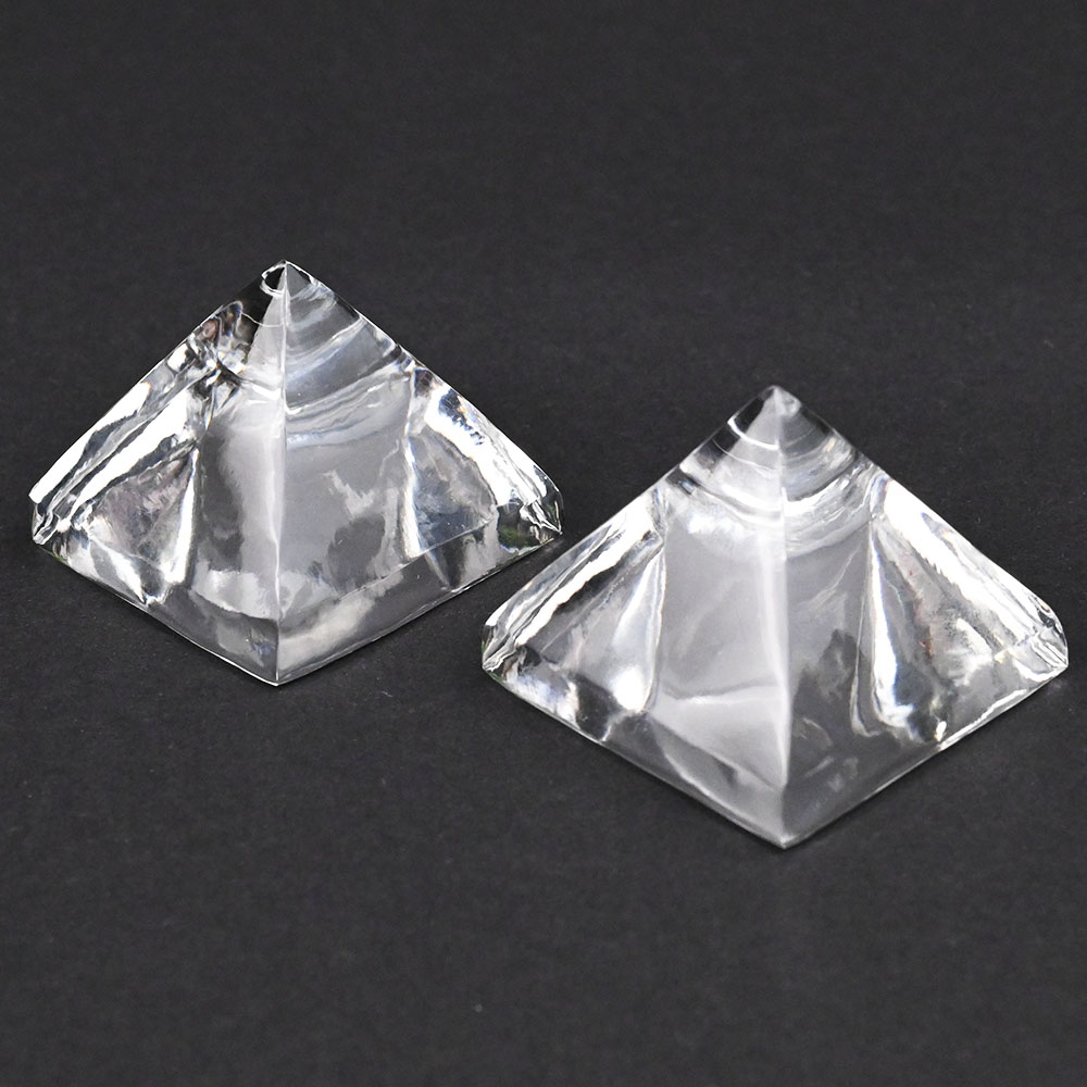 Sphatik Pyramid Set of 2 - 130 gms