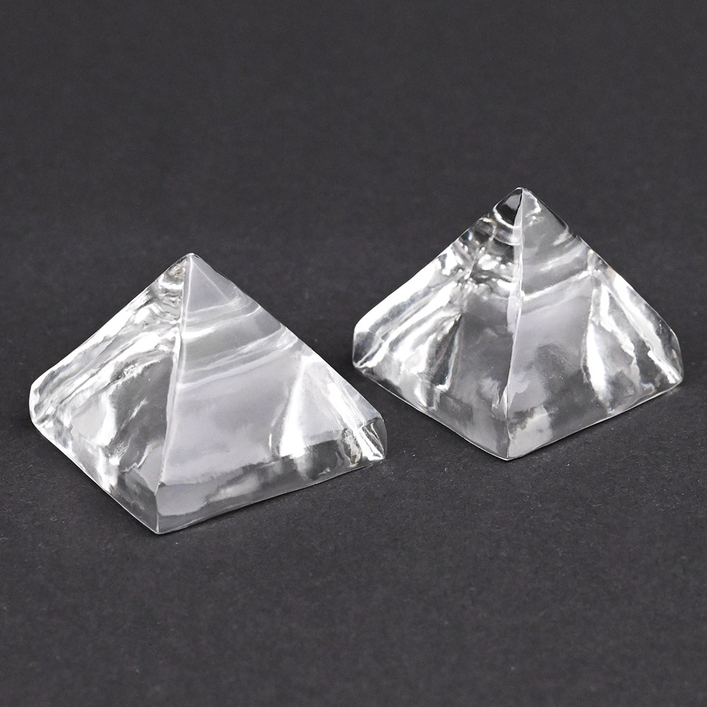 Sphatik Pyramid Set of 2 - 100 gms