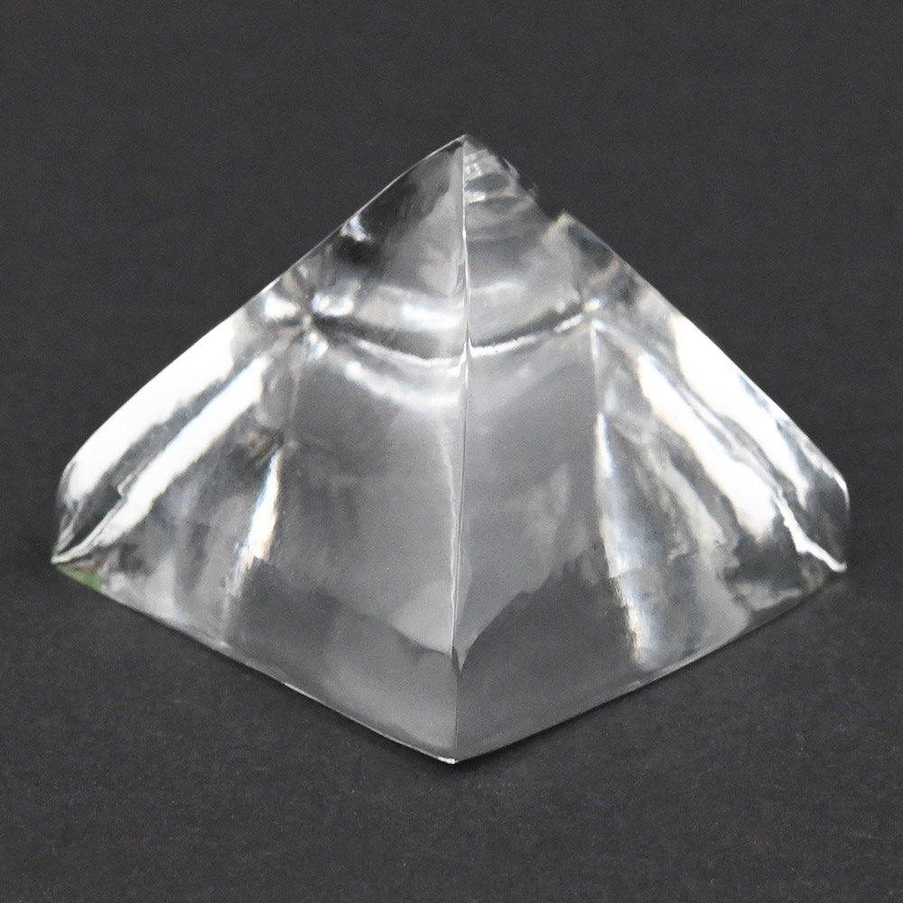 Sphatik Pyramid - 55 gms