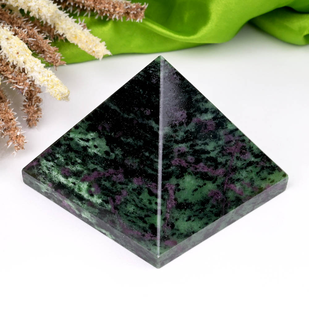 Ruby Zosite Pyramid (430 to 440 gms) - One Piece