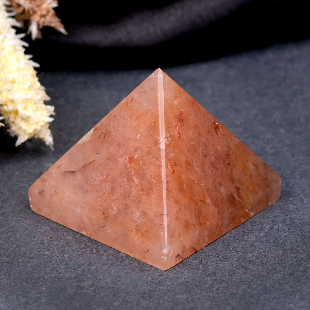 Red Jade Pyramid (130 to 140 gms) - One Piece