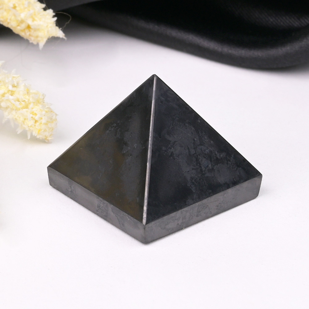 Shungite Pyramid (15 to 20 gms) - One Piece