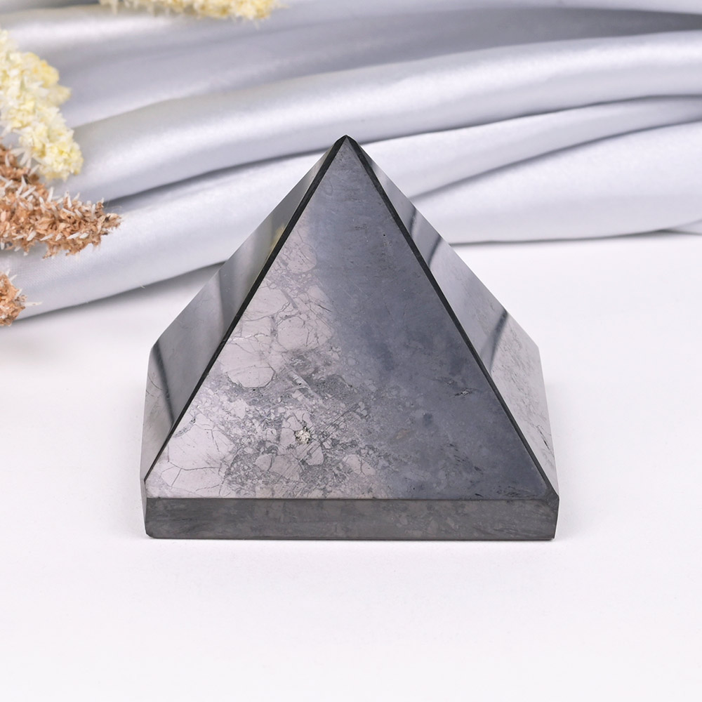 Shungite Pyramid (100 to 110 gms) - One Piece