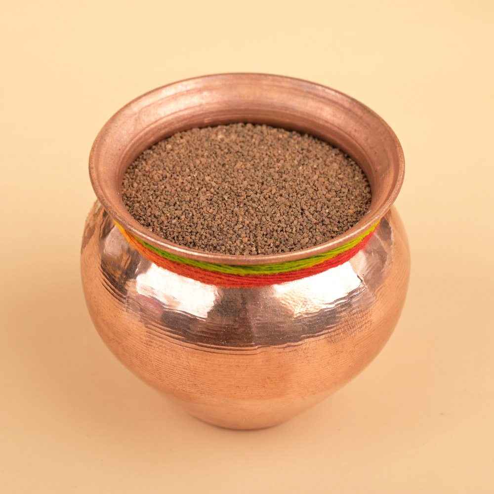 Putruman Snake Mud House Soil