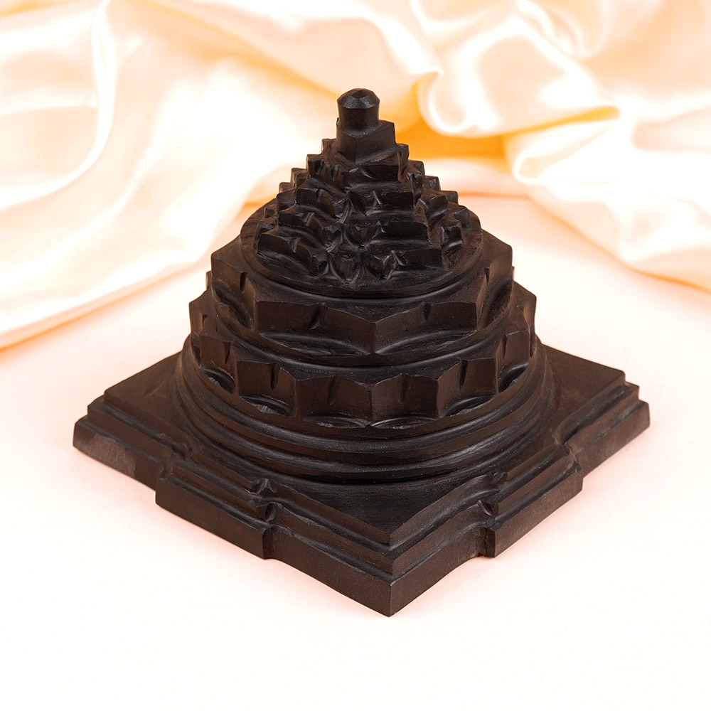 Shaligram Meru Shreeyantra - 910 gms