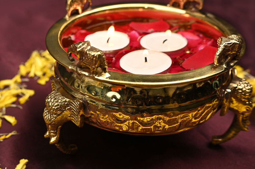 FC01-Designer Brass Elephant Urli Bowl