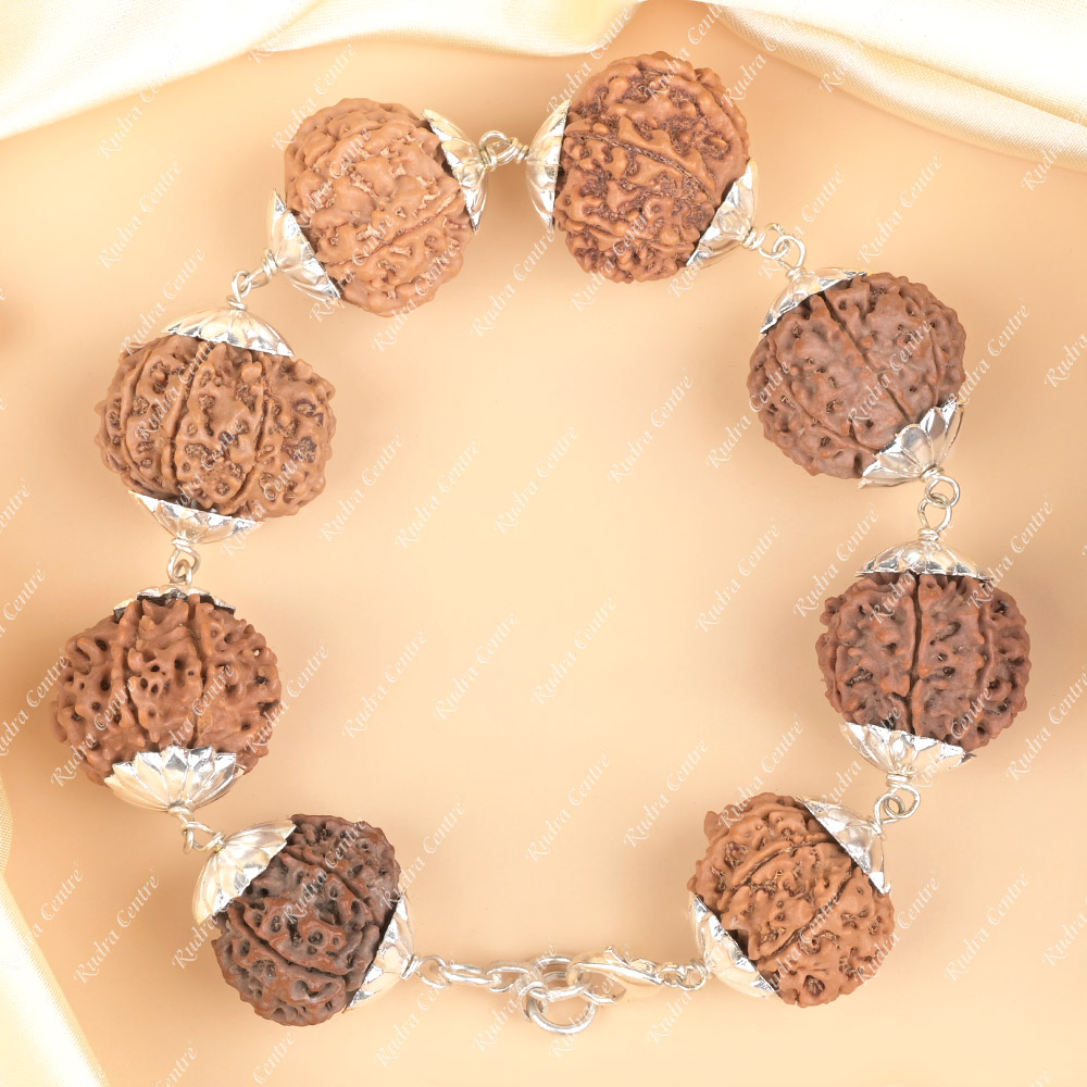 9 Mukhi Nepali Rudraksha 925 Silver Star Caps Bracelet