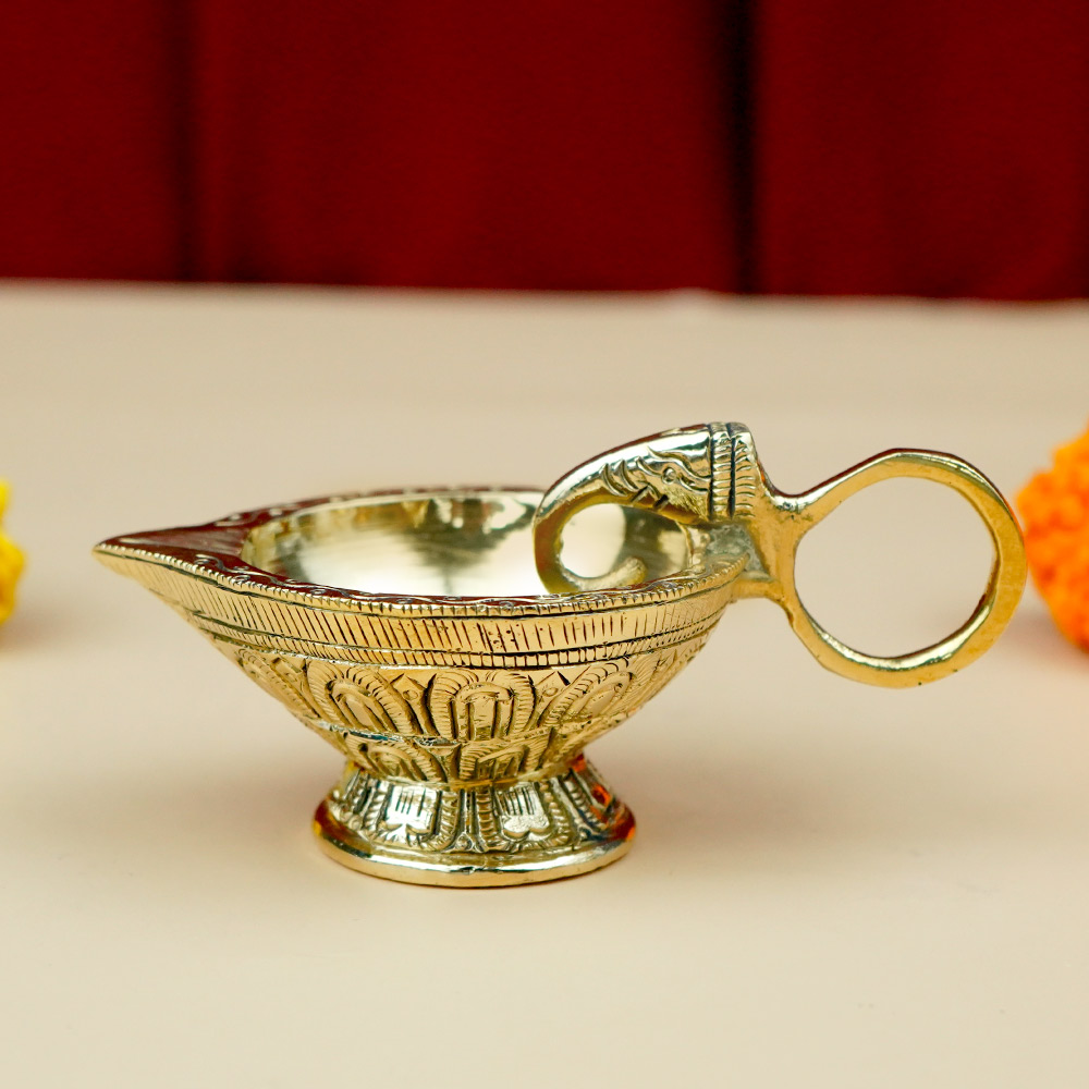 Brass Designer Elephant Aarti Diya