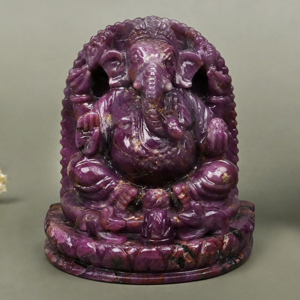 Ruby Ganesh Idol - 930 Carat