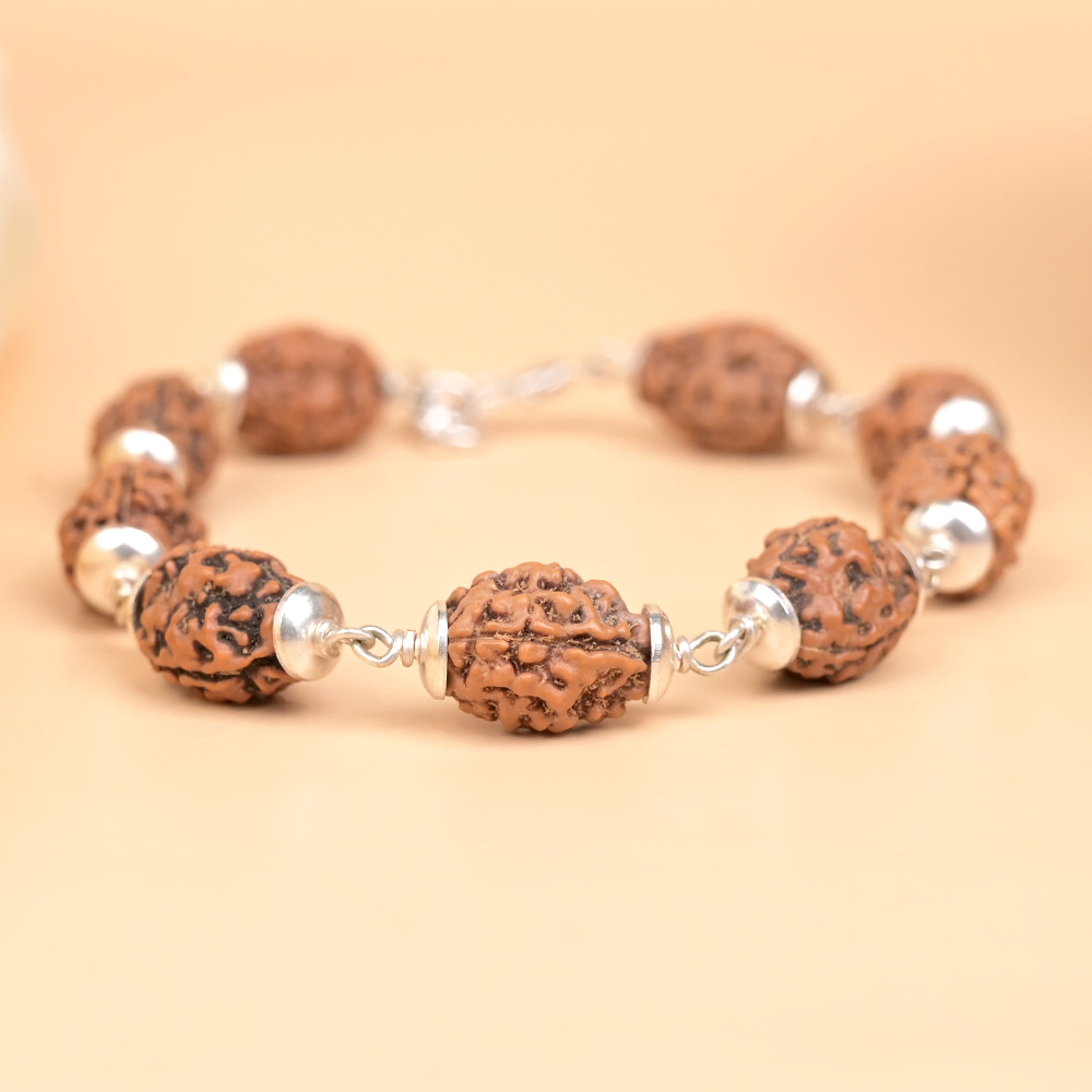 3 Mukhi Rudraksha Silver Plain Caps Bracelet