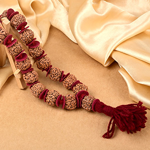 6 Mukhi Nepal Rudraksha Woolen Spacers Kantha Mala