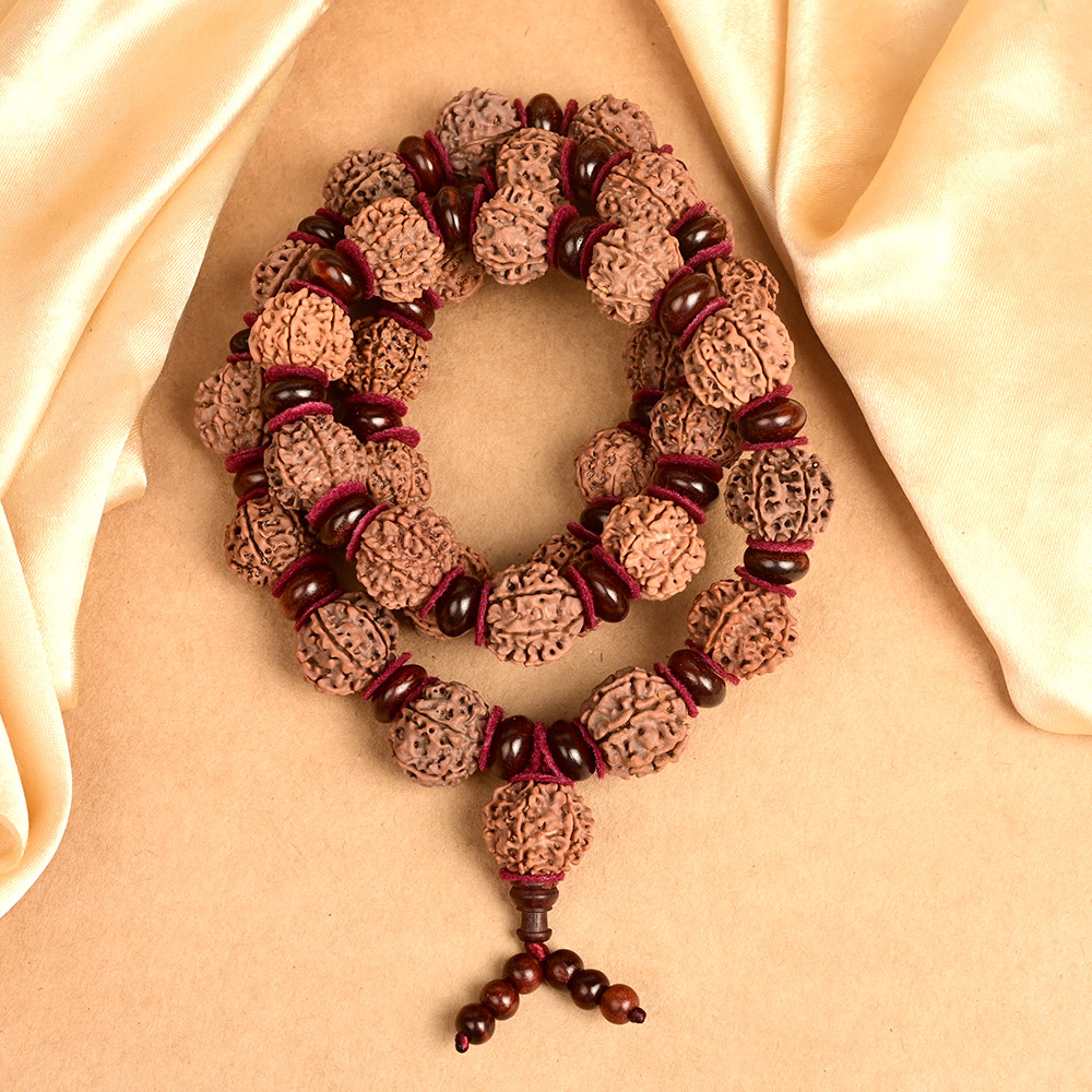 6 Mukhi Nepal Rudraksha x Red Sandalwood & Woolen Spacers Mala