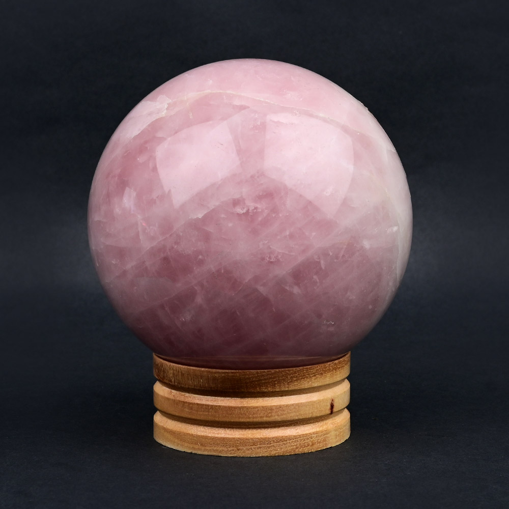 Buy Rose Quartz Gemstone Ball - 1.186 kgs from Rudra Centre (Rudraksha Ratna) at reasonable prices.