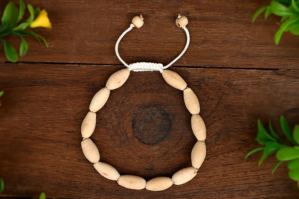 Tulsi Oval Shaped Beads Bracelets