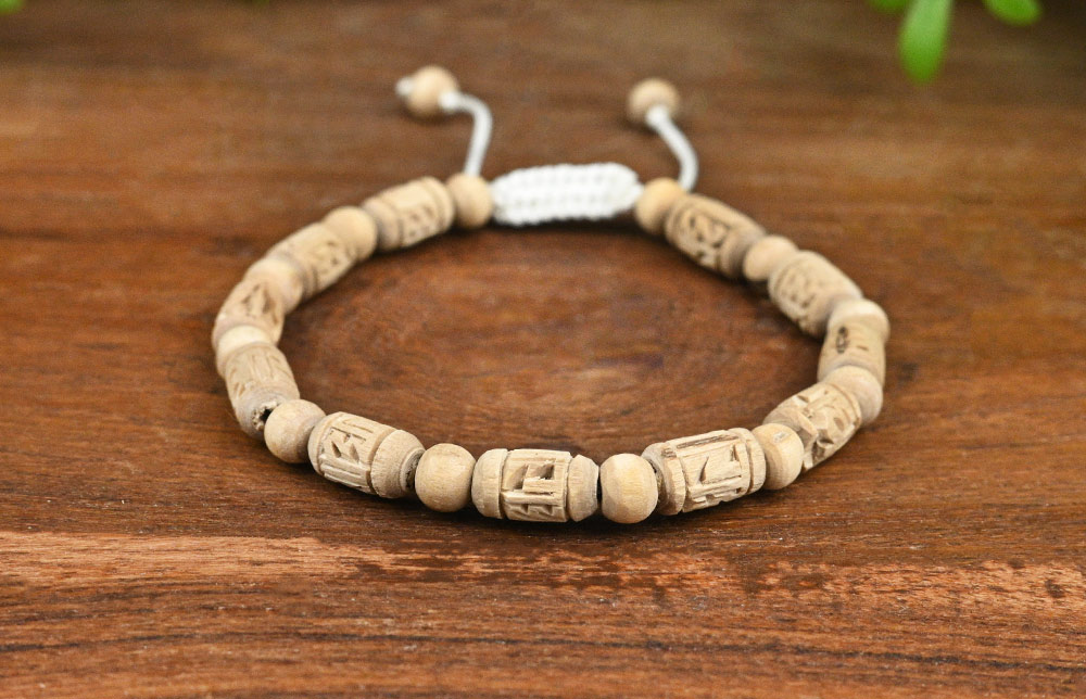 Tulsi Radha Carved & Round Beads Bracelet