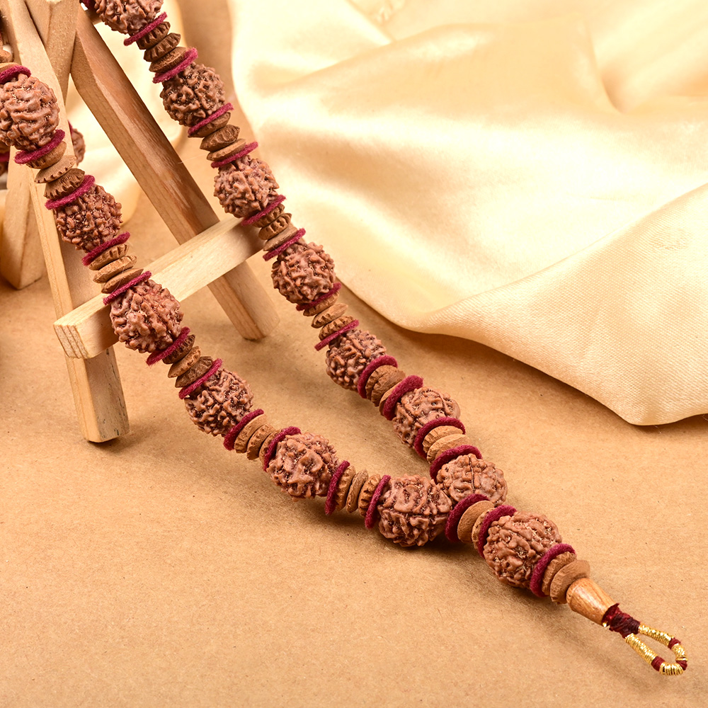 5 Mukhi Nepal Rudraksha Woolen & Wooden Spacer Kantha