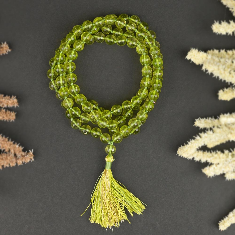 Peridot Round Mala with Knot
