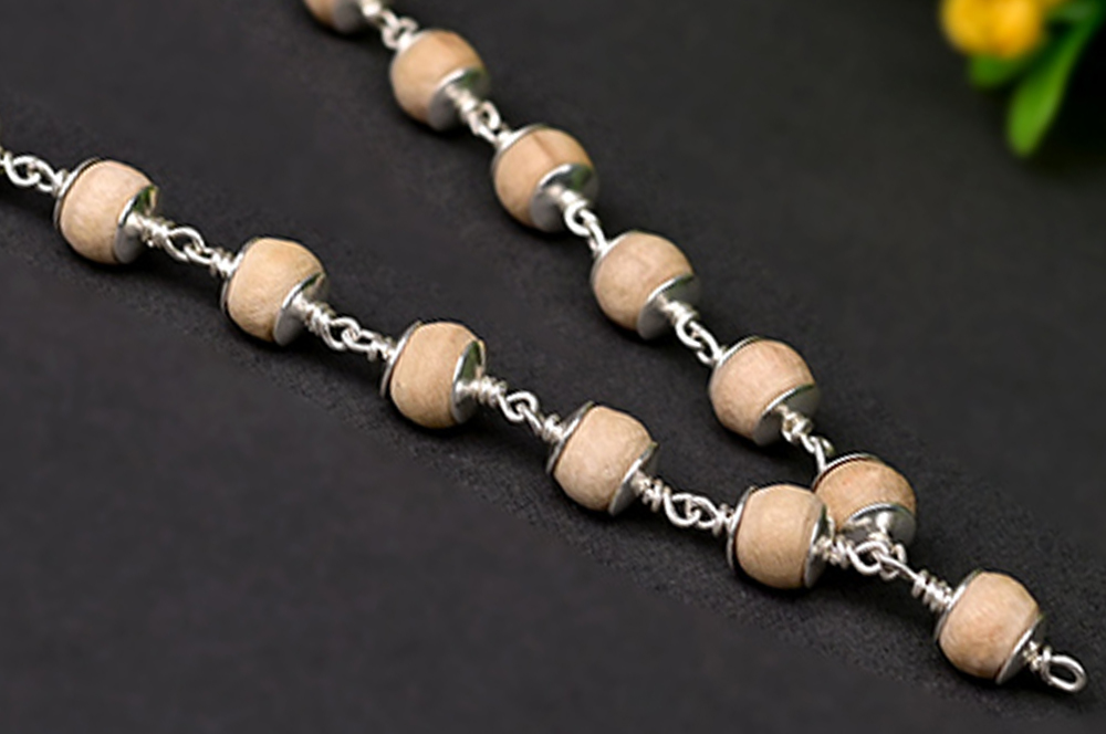 Tulsi Plain Silver Caps Mala