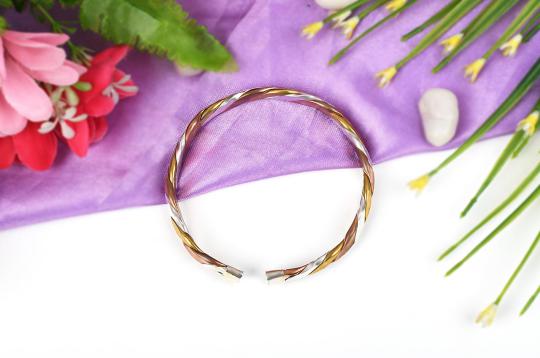 Panchdhatu bangle