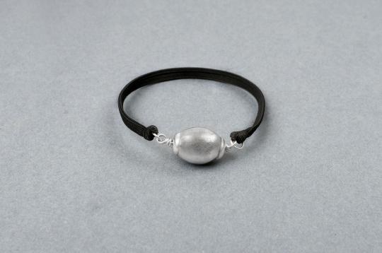 Lingam shape Parad Gutika bracelet with silver capping