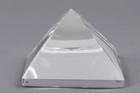 Sphatik Pyramid - I