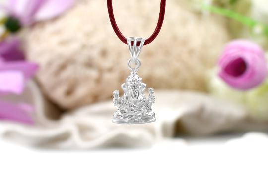 Dagdu Sheth Ganesha locket in pure silver