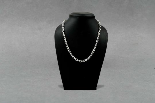 Silver twisted loop chain