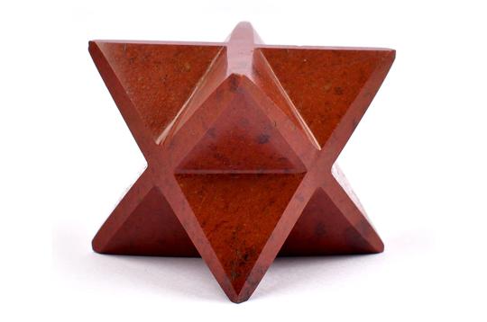 Star Pyramid in Red Jasper - Energy and strength - 228 gms