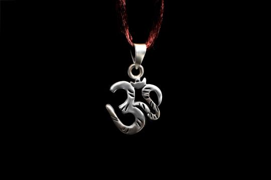 Om Locket in Pure Silver - Design XL