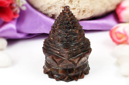 Gomedh Shree Yantra on Lotus - 181 gms