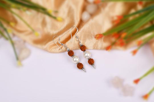 Rudraksha and Pearl earring