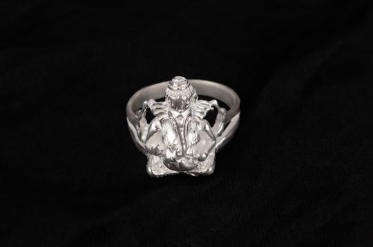 Vinayaka Ring