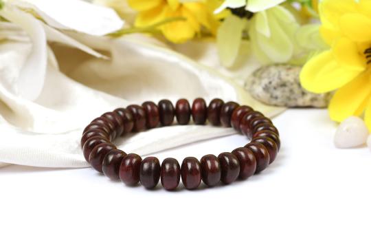Red Sandalwood bracelet - Elliptical beads