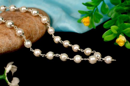 Pearl Mala in Silver Capping