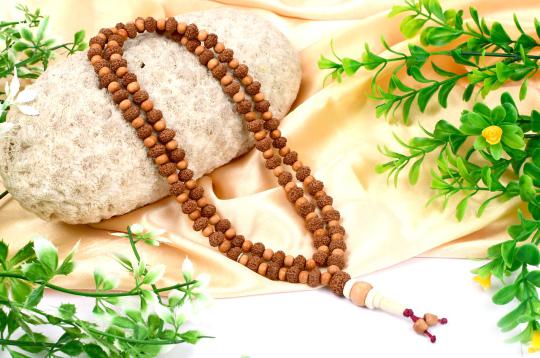 8 mukhi Ganesh Mala from Java with Sandalwood beads