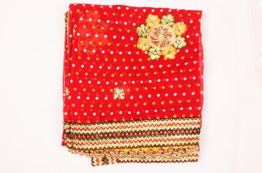 Flower Bandhani Mata Ki Chunri