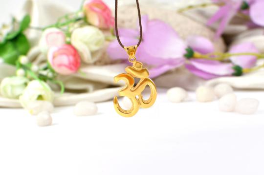 Om Locket in pure Gold - 3.08 gms