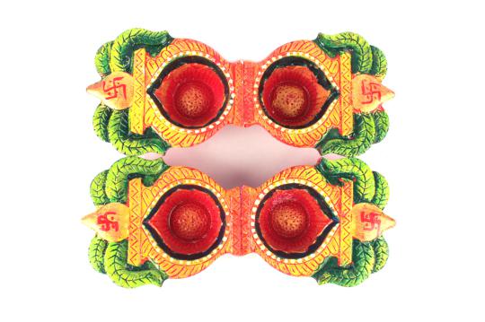 Kalash Diwali Earthen Diyas - Set of 4