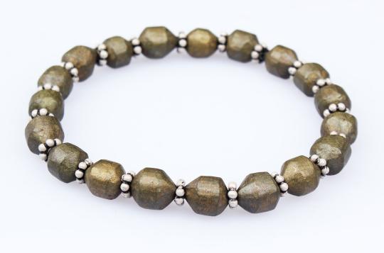 Parad bracelet in thread - Multiple beads